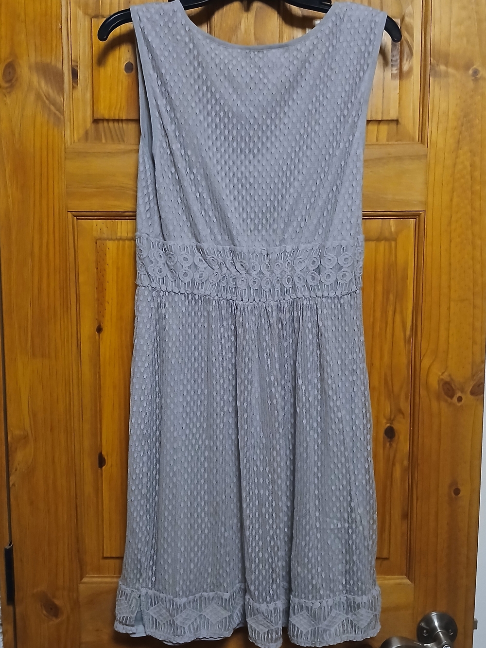 Max Studio Gray Sleeveless Knee-Length Dress - Picture 2 of 4